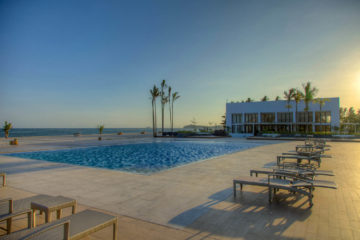 Infinity Pool and KUSINA Restaurant